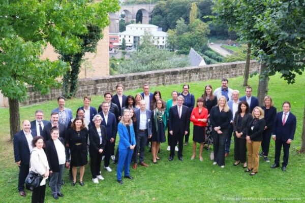 Les représentants de 18 entreprises luxembourgeoises ont signé le Pacte national "Entreprises et droits de l'Homme"